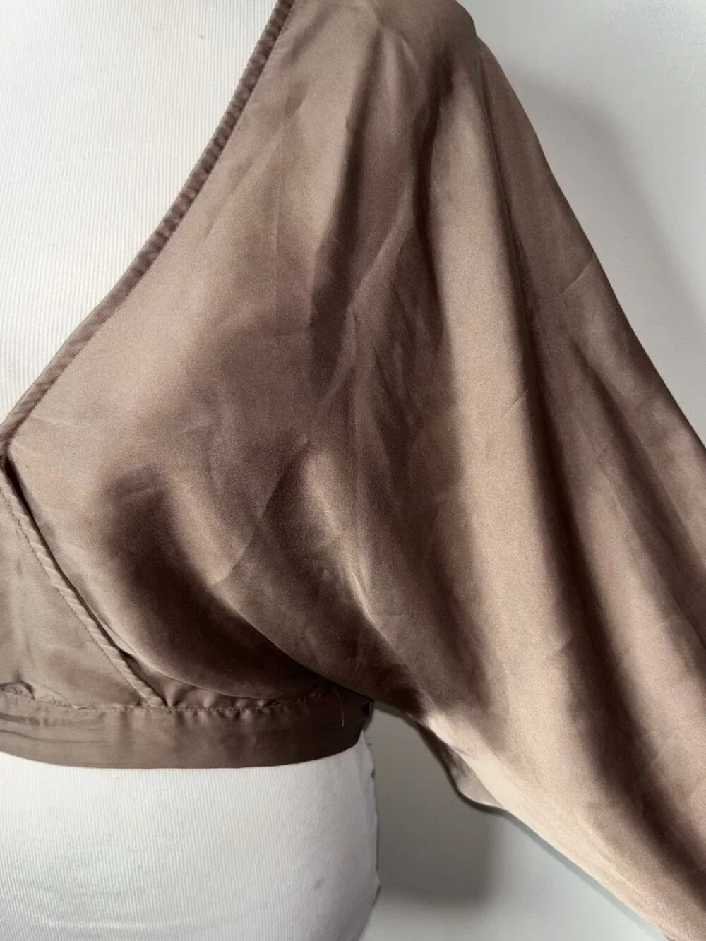 Free People Midnight Vibes Blouse Satin Cropped Ballon Sleeve V-Neck Top Small